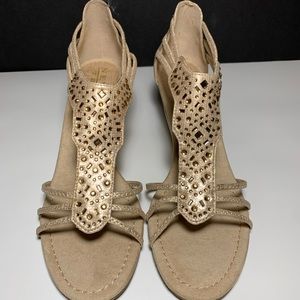 New York Wedge Heels